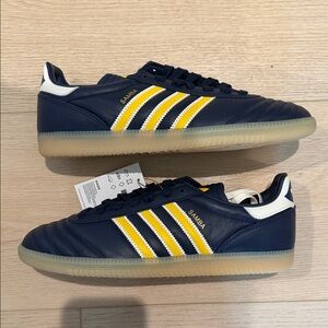 Adidas Sneakers IH4355 | Men’s Size 9.5 | Classic Streetwear |